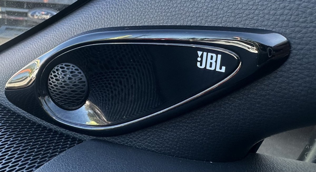 2022 Toyota Corolla ZR Hybrid ZWE211R image 30