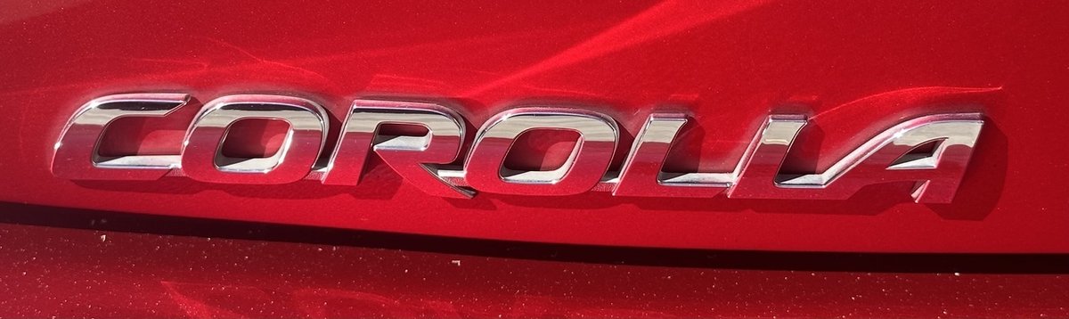 2022 Toyota Corolla ZR Hybrid ZWE211R image 32