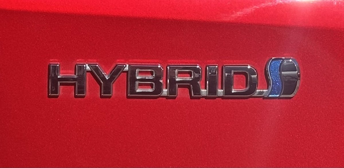 2022 Toyota Corolla ZR Hybrid ZWE211R image 8