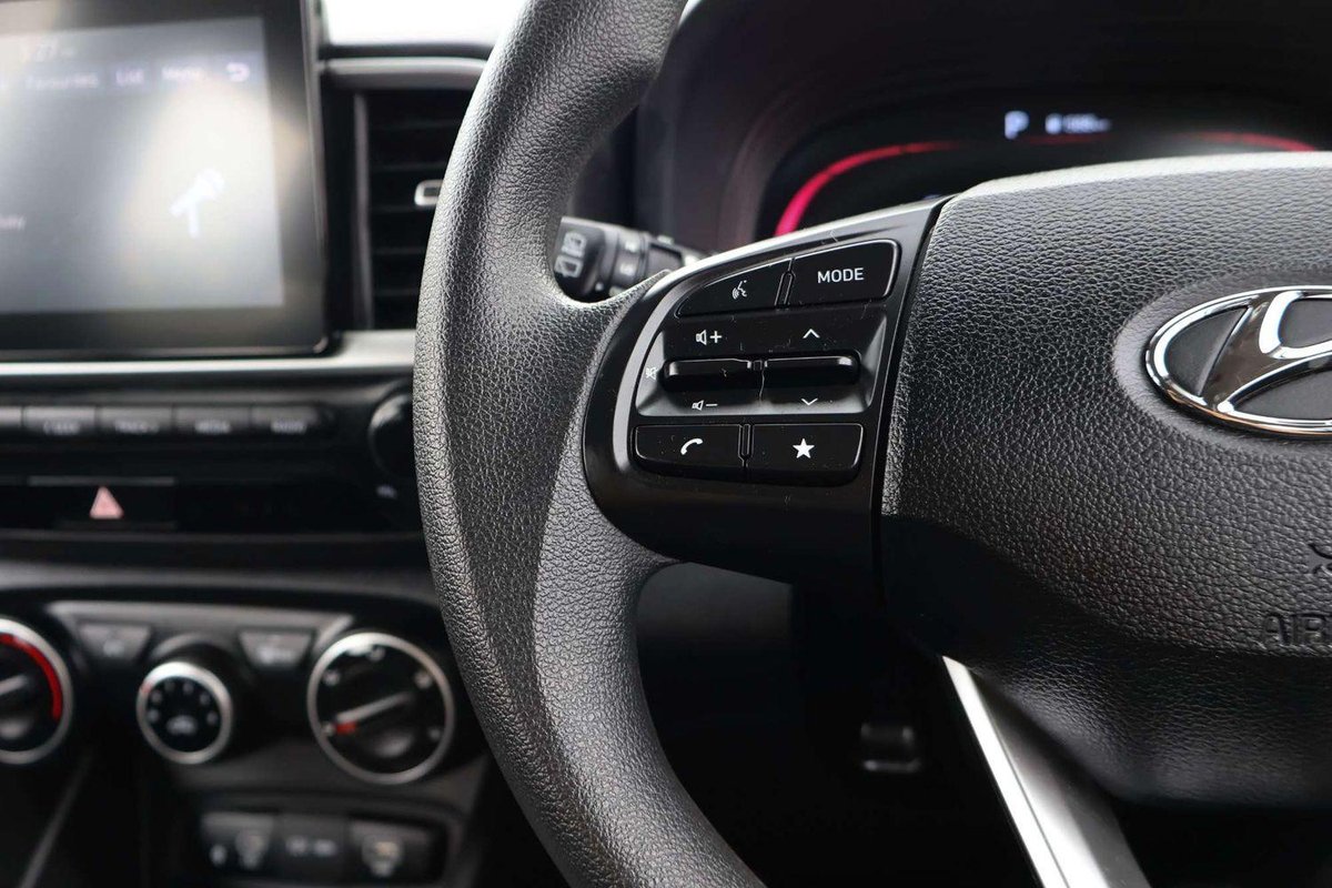2025 Hyundai Venue QX.V5 MY25 image 17