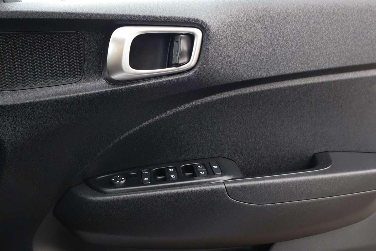 2025 Hyundai Venue QX.V5 MY25 image 19