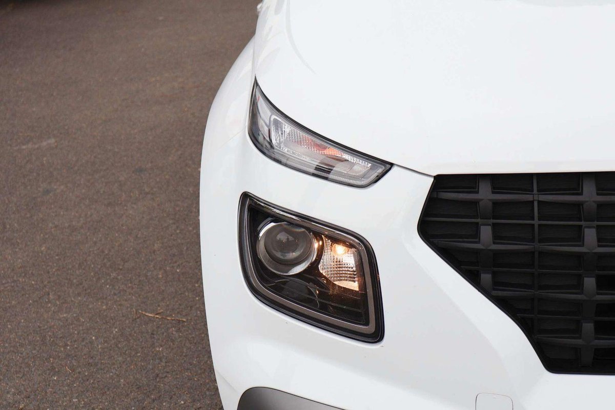 2025 Hyundai Venue QX.V5 MY25 image 8