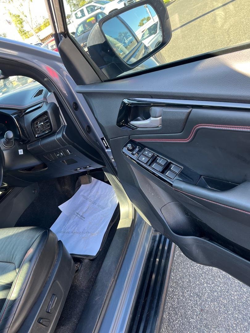 2023 Isuzu D-MAX X-TERRAIN MY23 4X4 Dual Range image 11