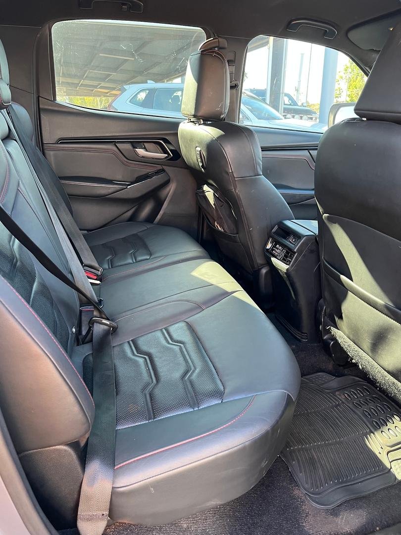 2023 Isuzu D-MAX X-TERRAIN MY23 4X4 Dual Range image 19