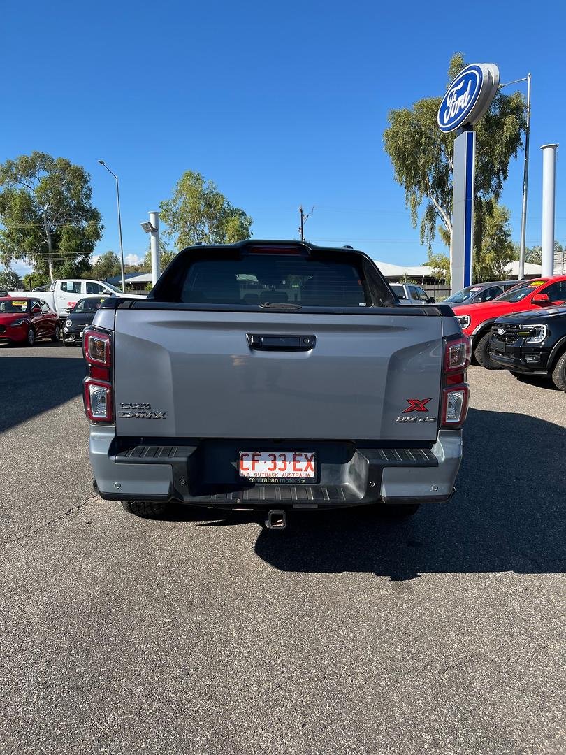2023 Isuzu D-MAX X-TERRAIN MY23 4X4 Dual Range image 5