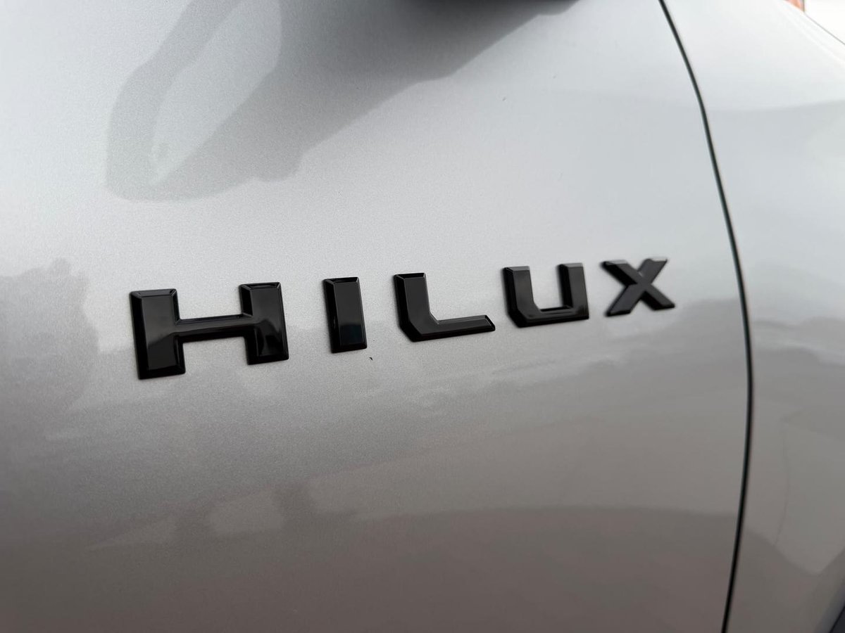 2025 Toyota Hilux SR 48V GUN227R 4X4 Dual Range image 27