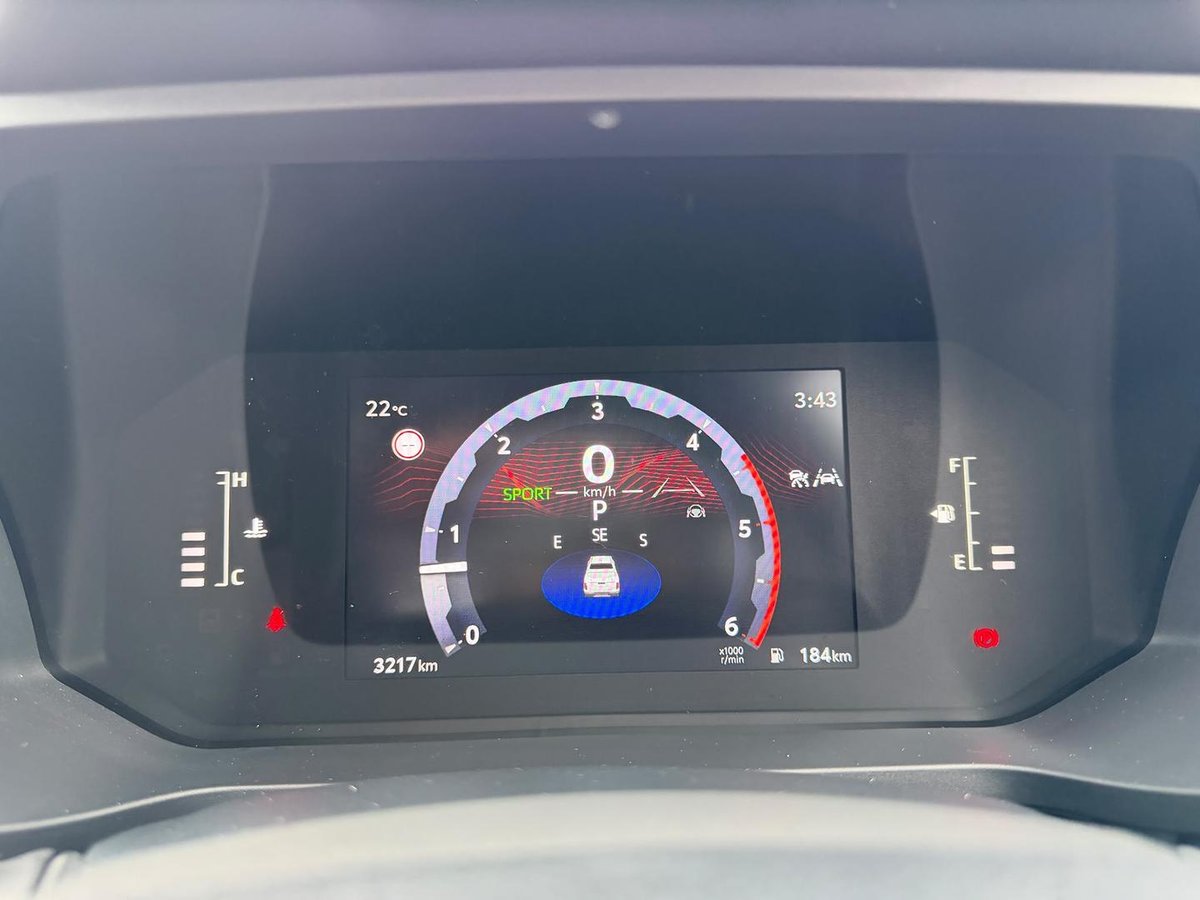 2025 Toyota Hilux SR 48V GUN227R 4X4 Dual Range image 21