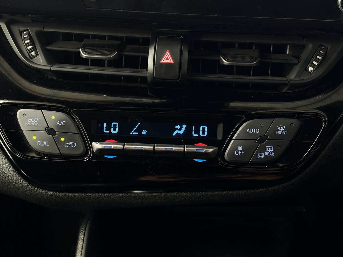 2020 Toyota C-HR S-CVT AWD NGX50R AWD image 14