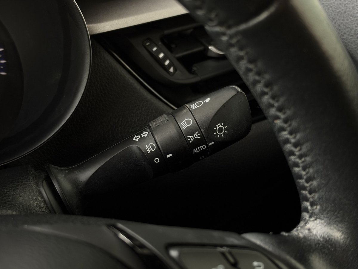 2020 Toyota C-HR S-CVT AWD NGX50R AWD image 19