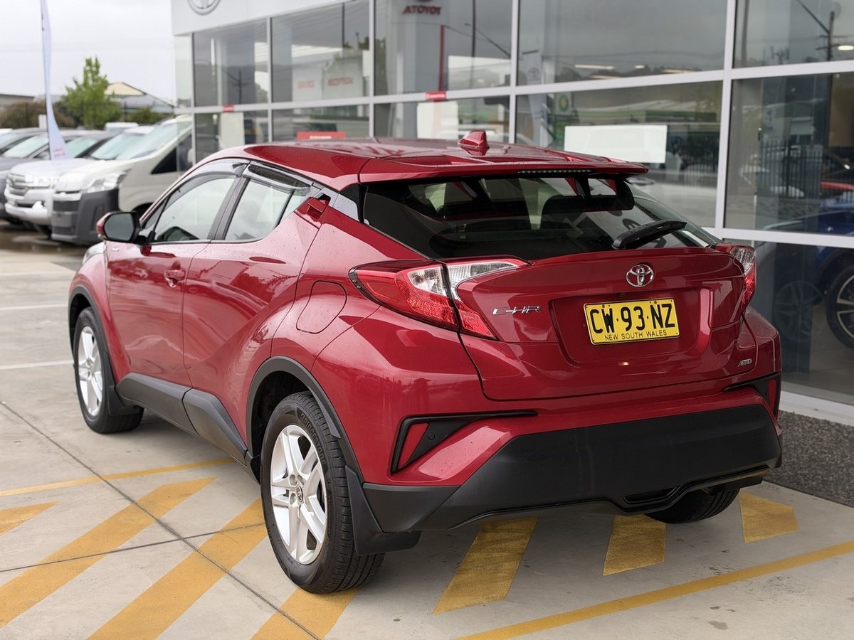 2020 Toyota C-HR S-CVT AWD NGX50R AWD image 5