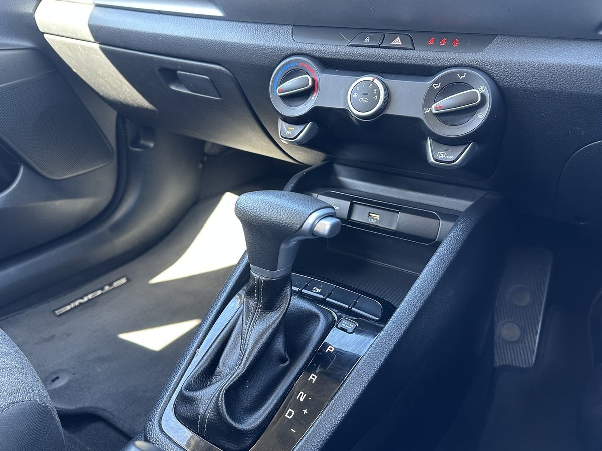 2022 Kia Stonic S YB MY23 image 20