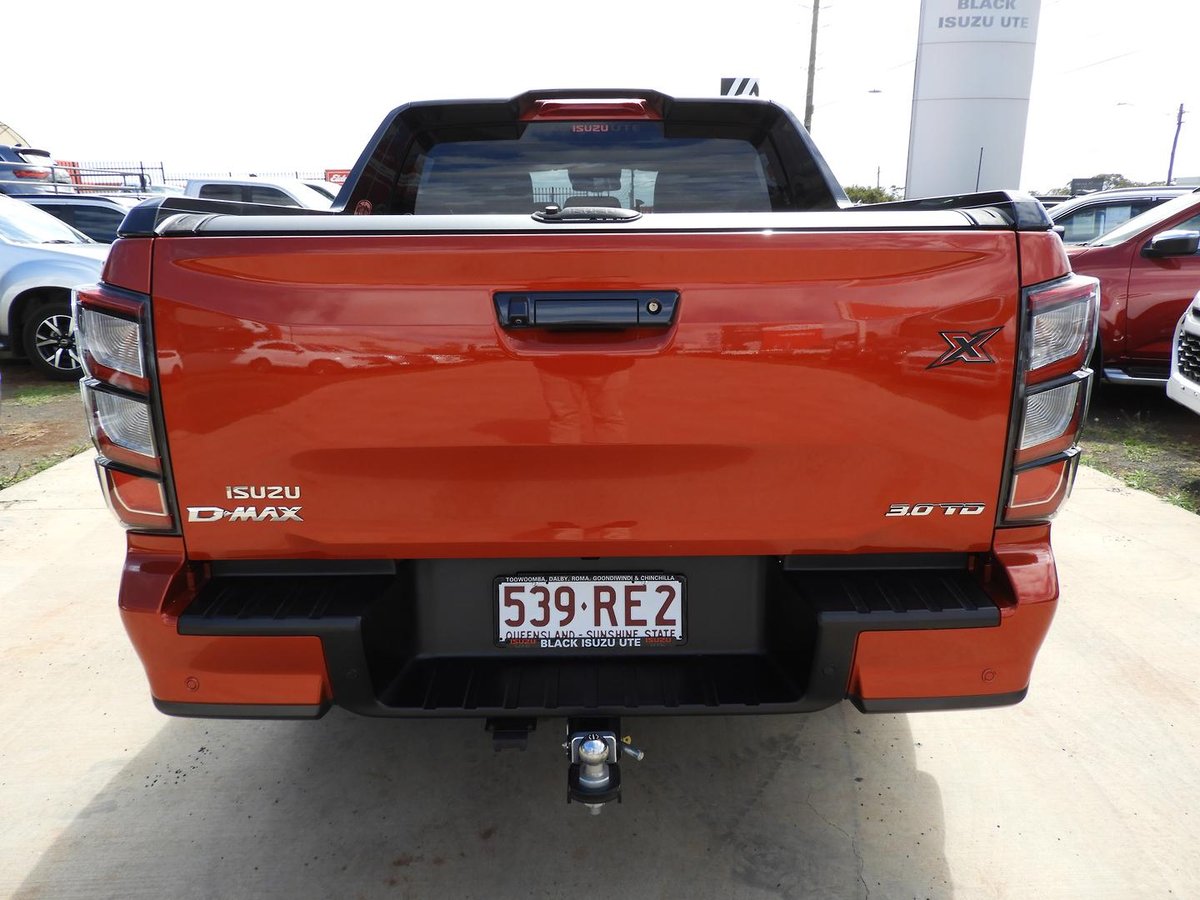 2024 Isuzu D-MAX X-TERRAIN MY24 4X4 Dual Range image 5