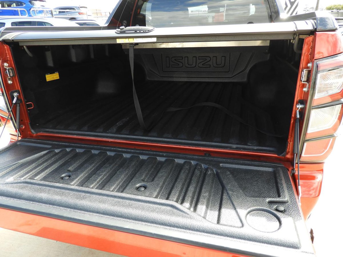 2024 Isuzu D-MAX X-TERRAIN MY24 4X4 Dual Range image 7