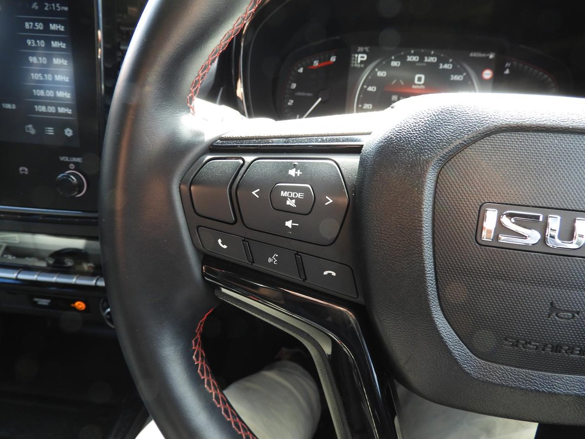2024 Isuzu D-MAX X-TERRAIN MY24 4X4 Dual Range image 18