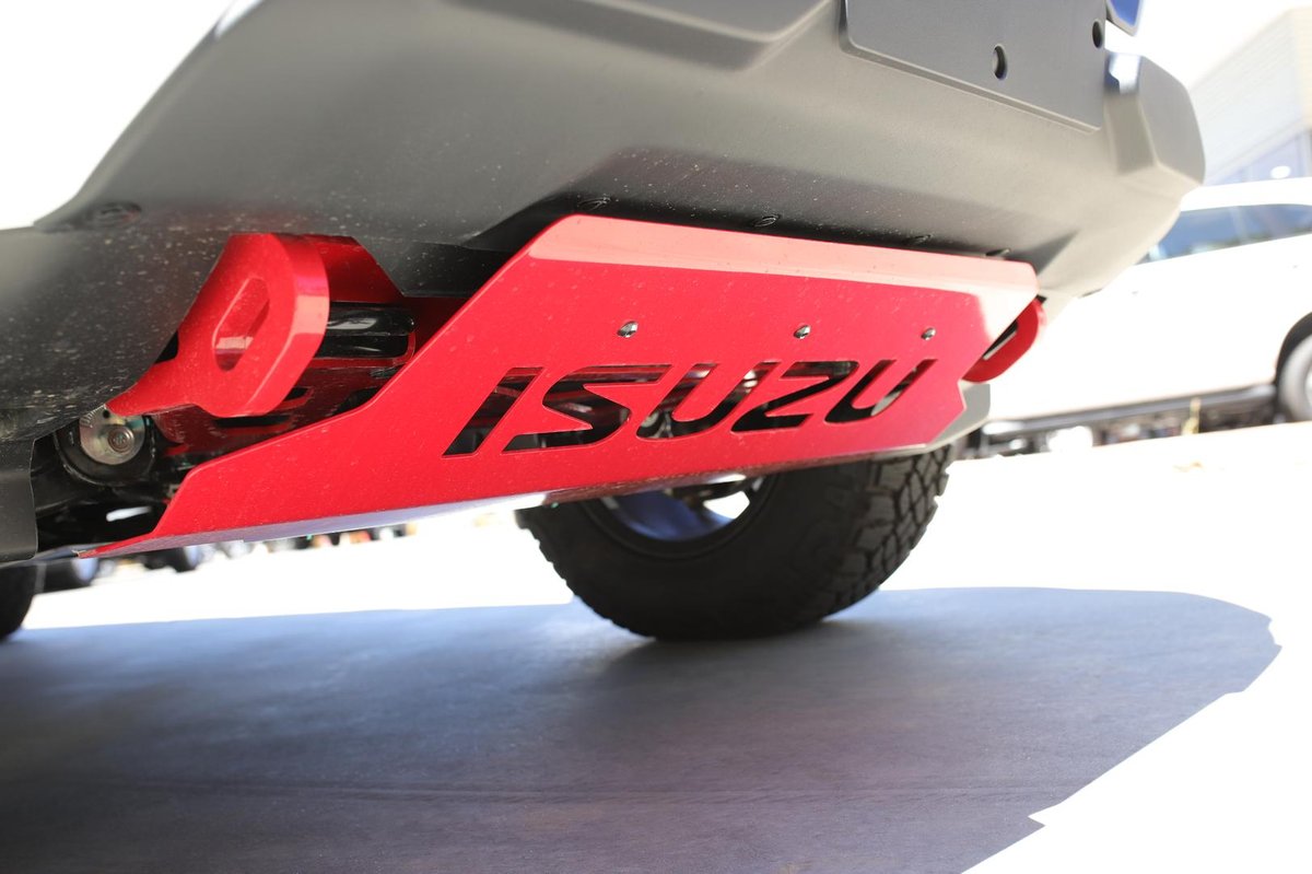 2025 Isuzu D-MAX BLADE MY25.5 4X4 Dual Range image 13