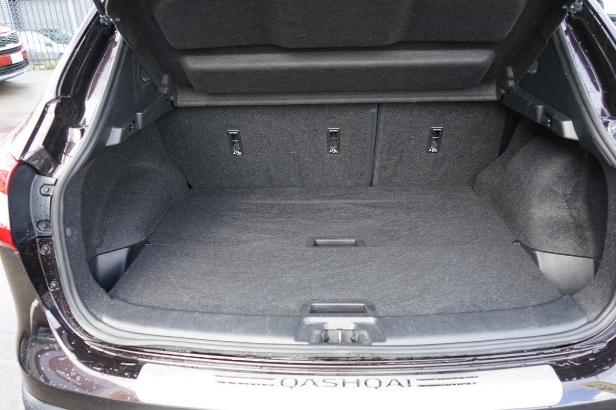 2014 Nissan QASHQAI Ti J11 image 12