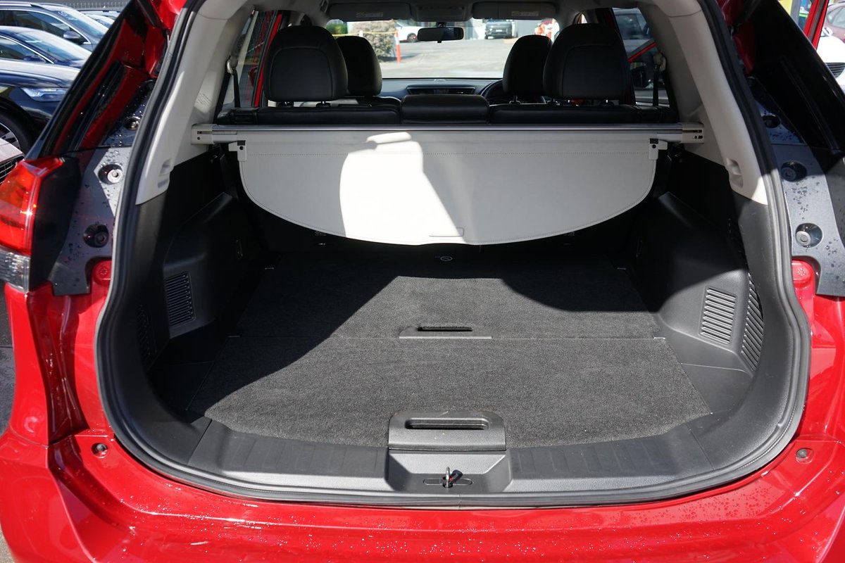 2018 Nissan X-TRAIL ST-L T32 Series II image 11