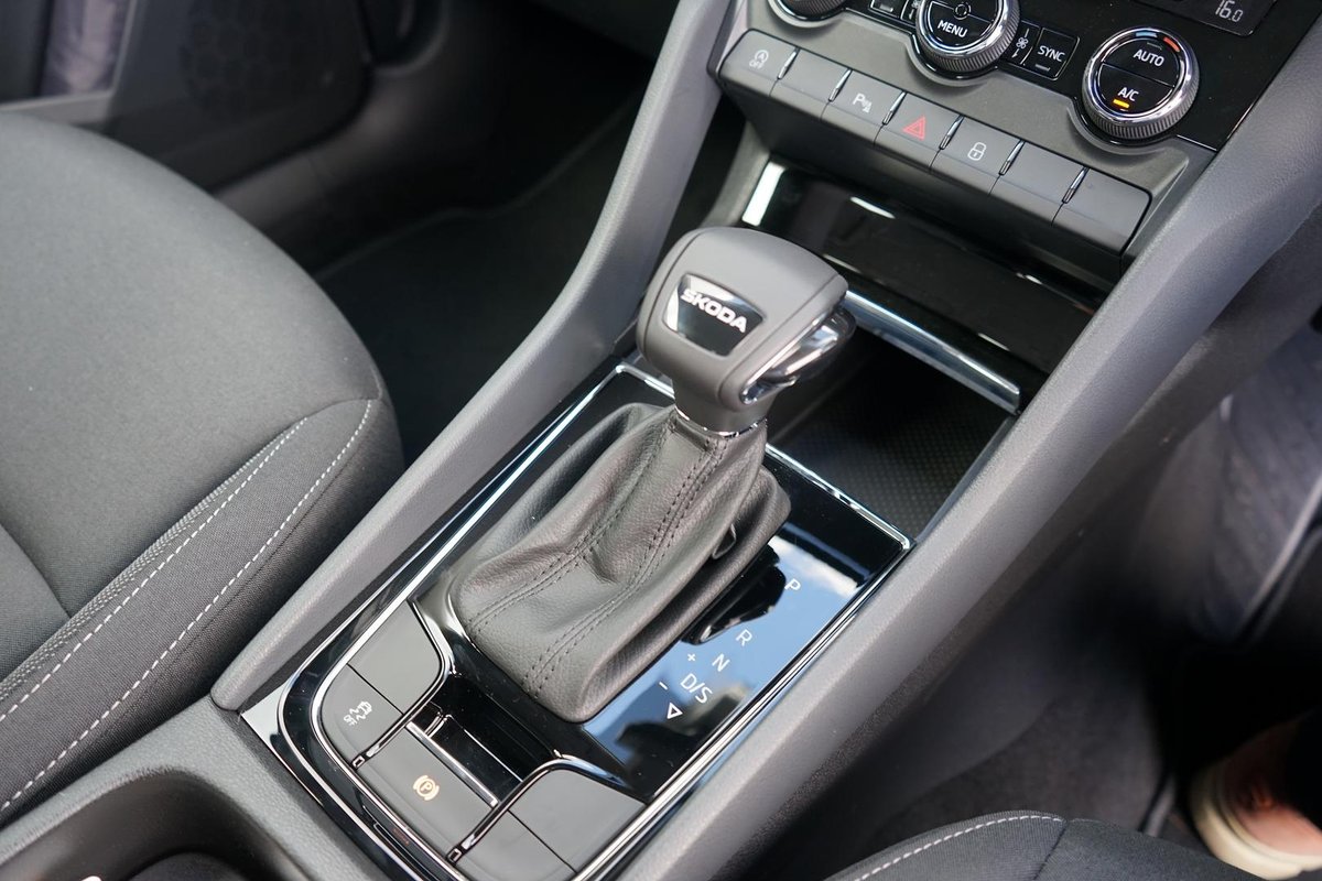2025 SKODA Karoq 110TSI Select NU MY25 image 15