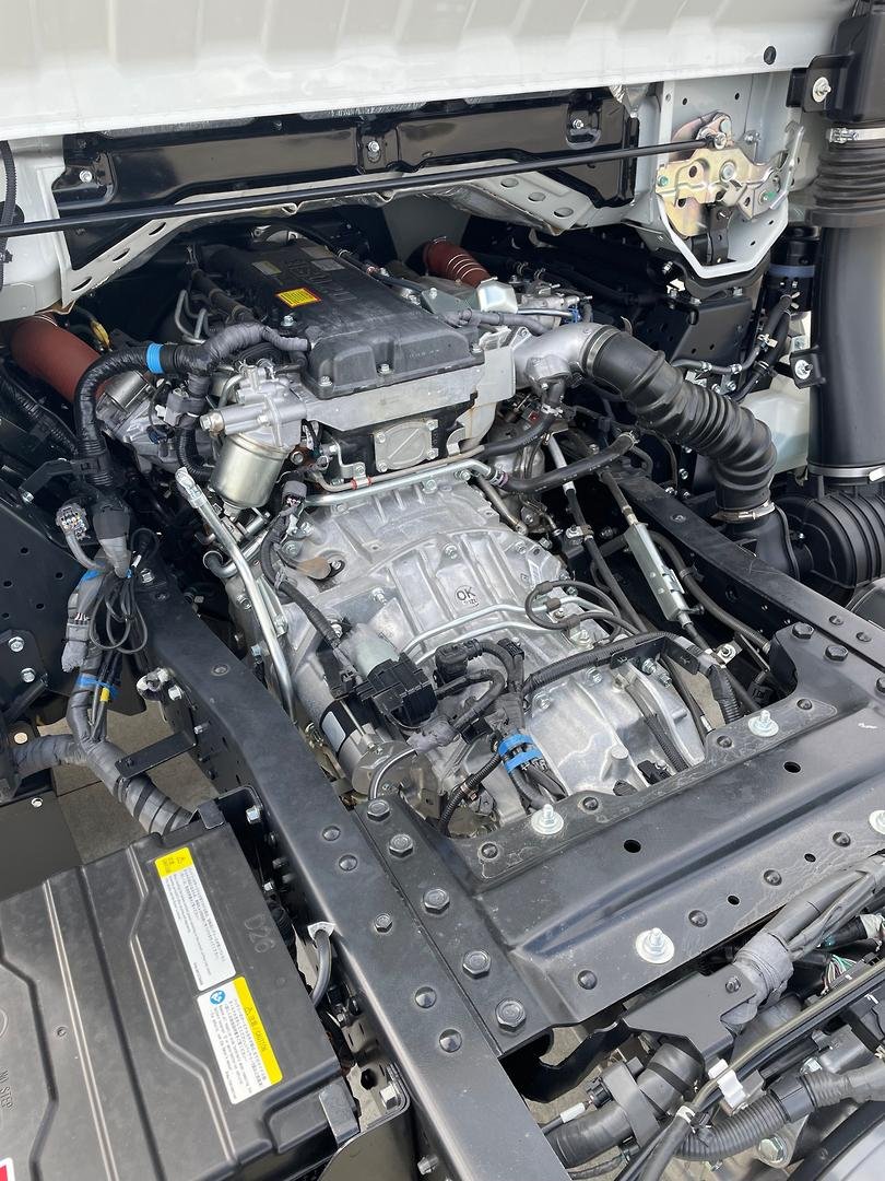 2026 Isuzu N Series image 18