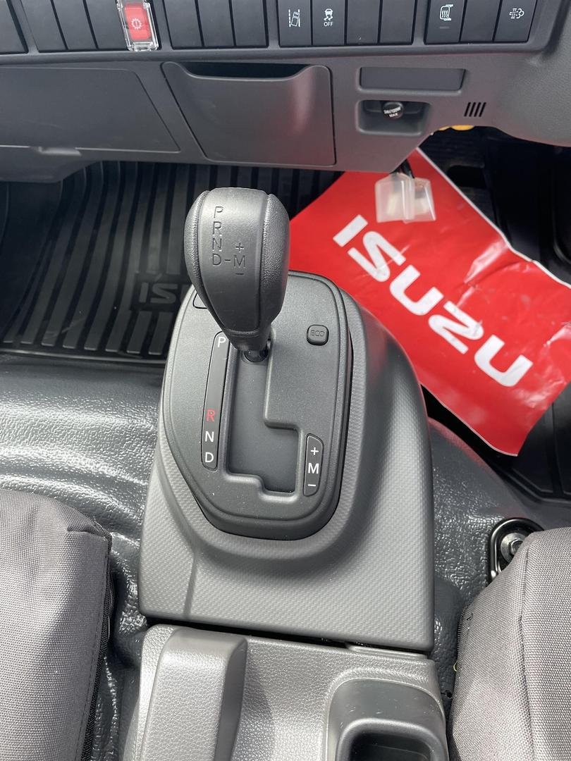 2026 Isuzu N Series image 14