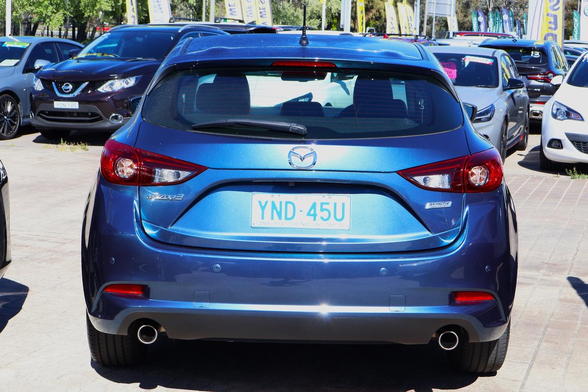2018 Mazda 3 Touring BN Series image 5