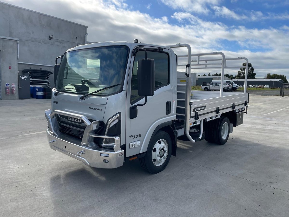 2026 Isuzu N Series NPR 45/65-175 DT D28 Tradepack image 3