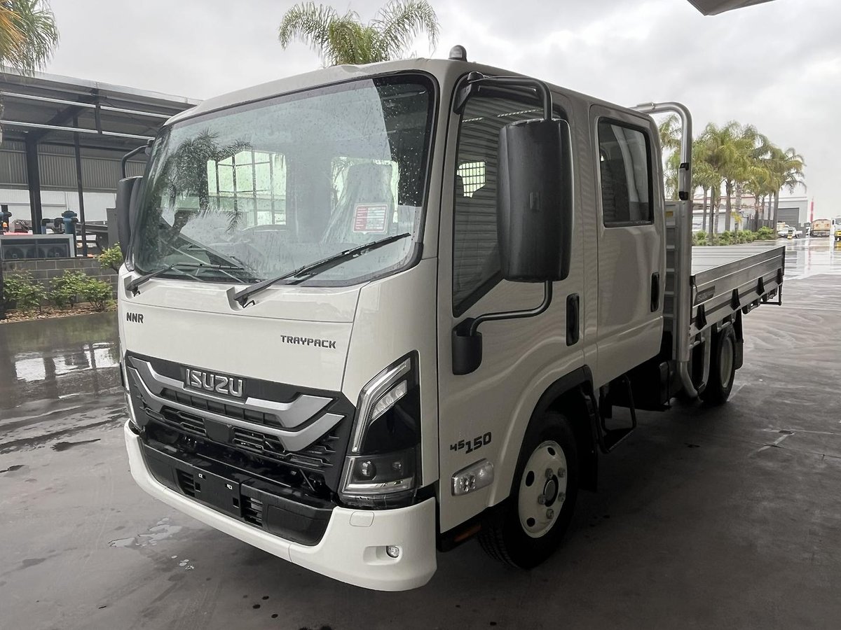 2026 Isuzu N Series image 7