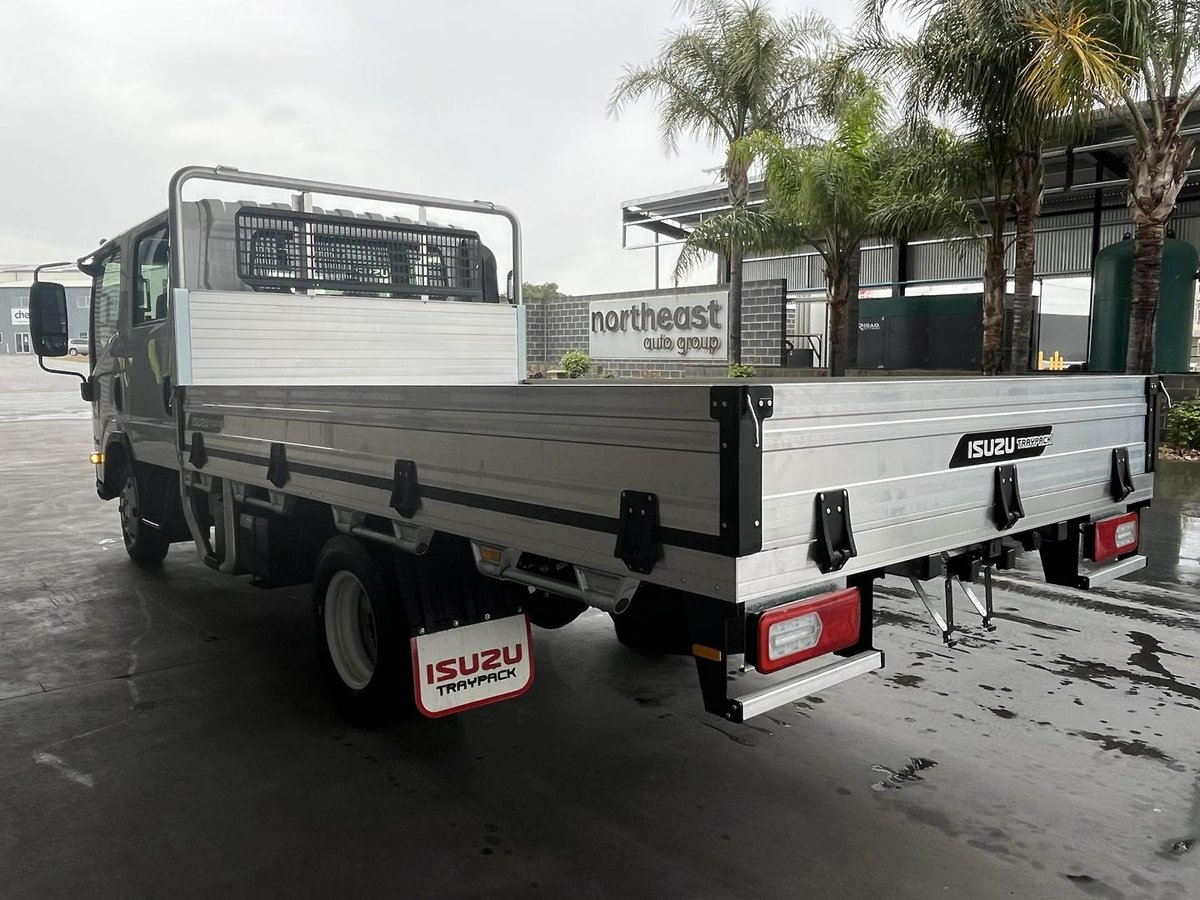 2026 Isuzu N Series image 6