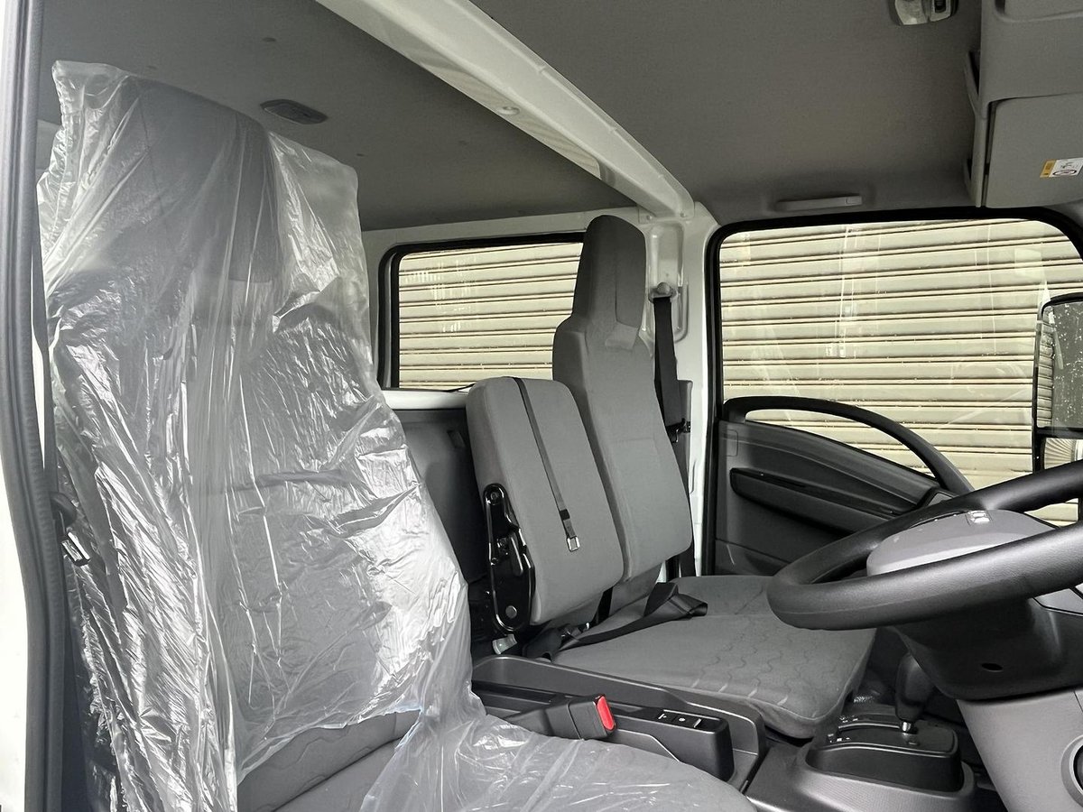 2026 Isuzu N Series image 11