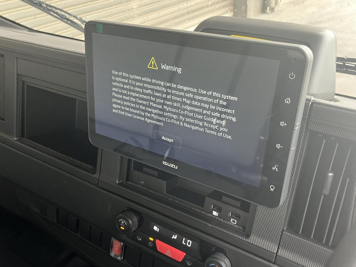 2026 Isuzu N Series image 17