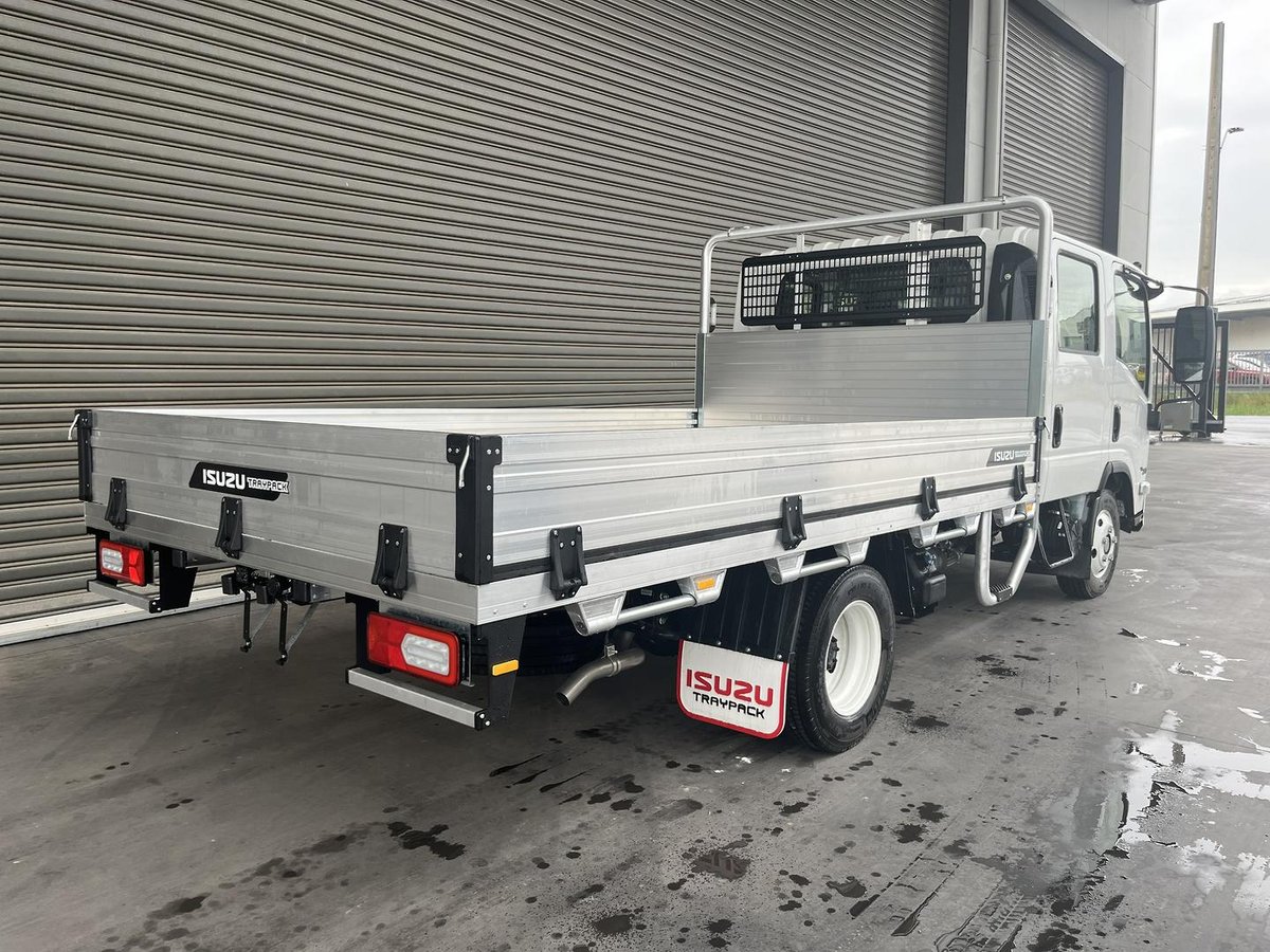 2026 Isuzu N Series image 3