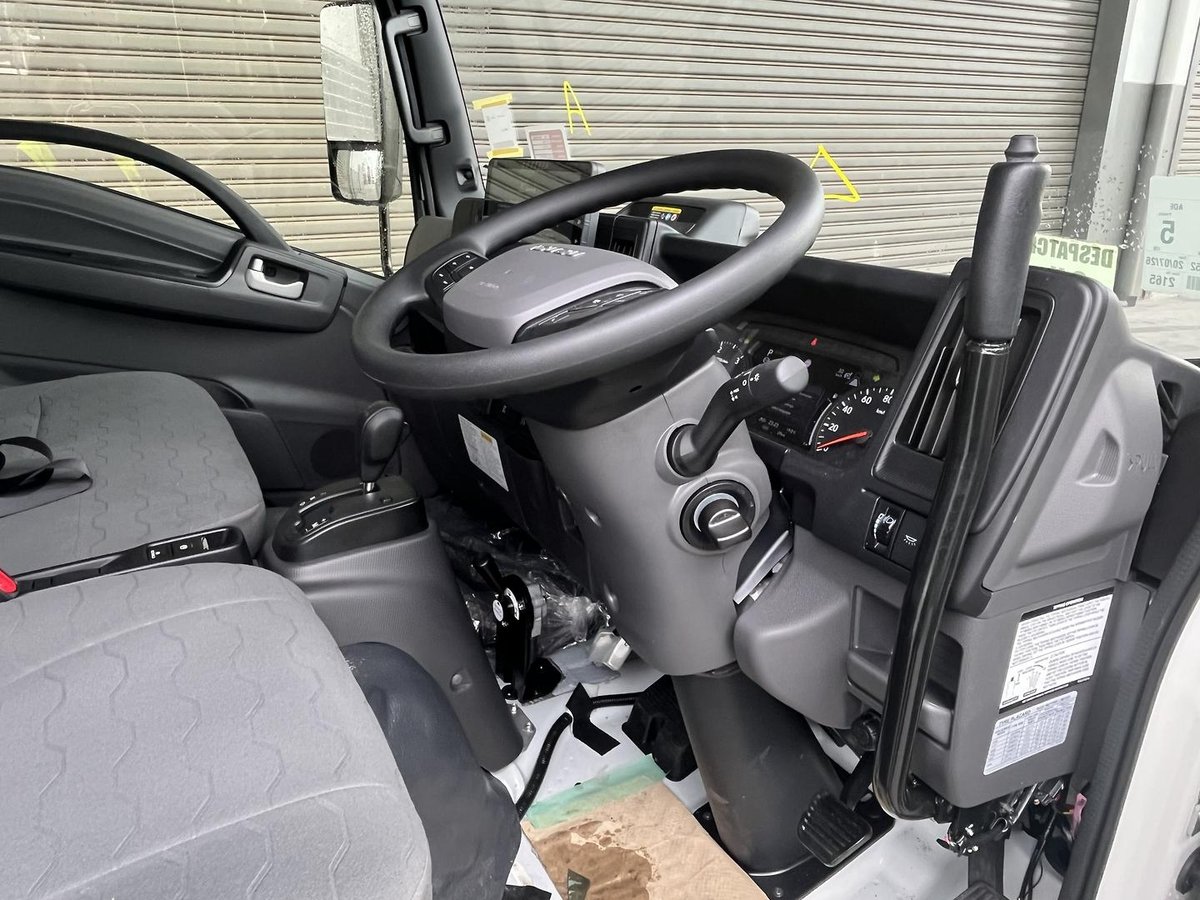 2026 Isuzu N Series image 23