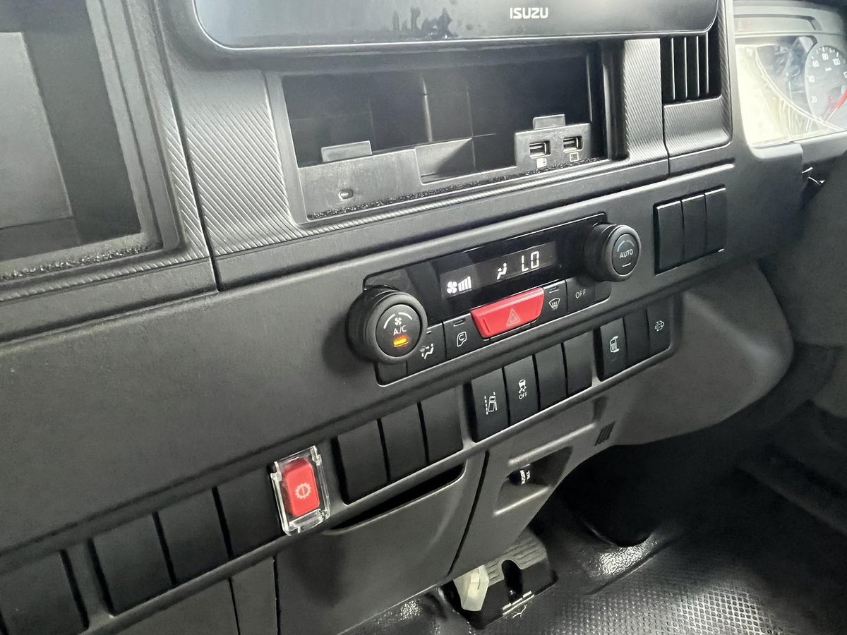 2026 Isuzu N Series image 17