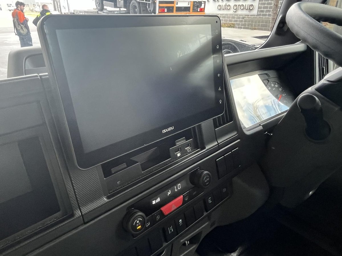 2026 Isuzu N Series image 15