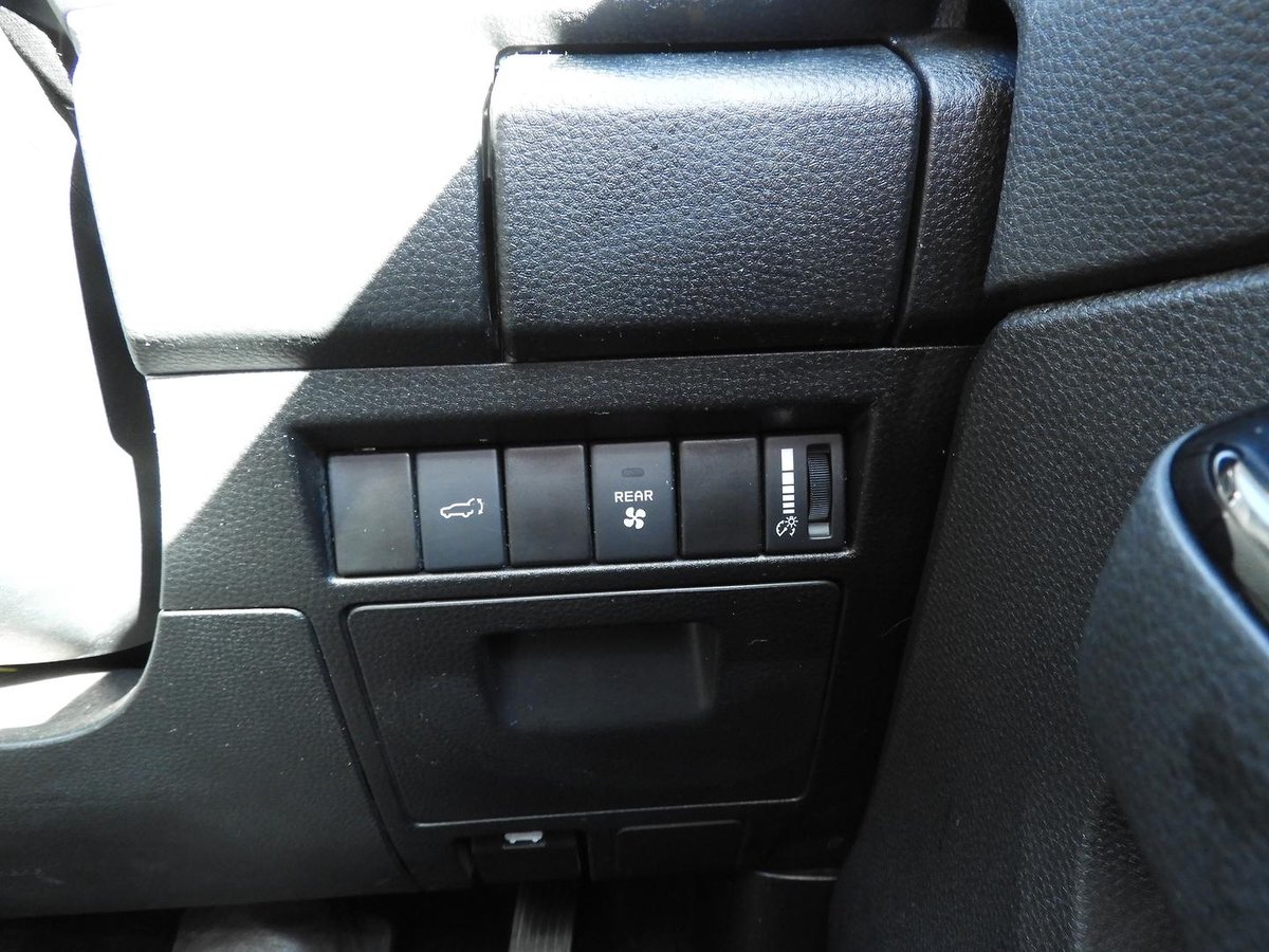 2022 Isuzu MU-X LS-T MY23 4X4 Dual Range image 13