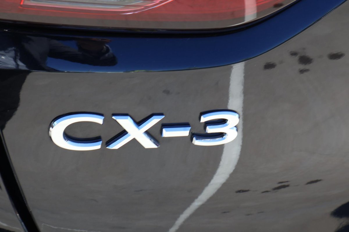 2021 Mazda CX-3 sTouring DK image 29