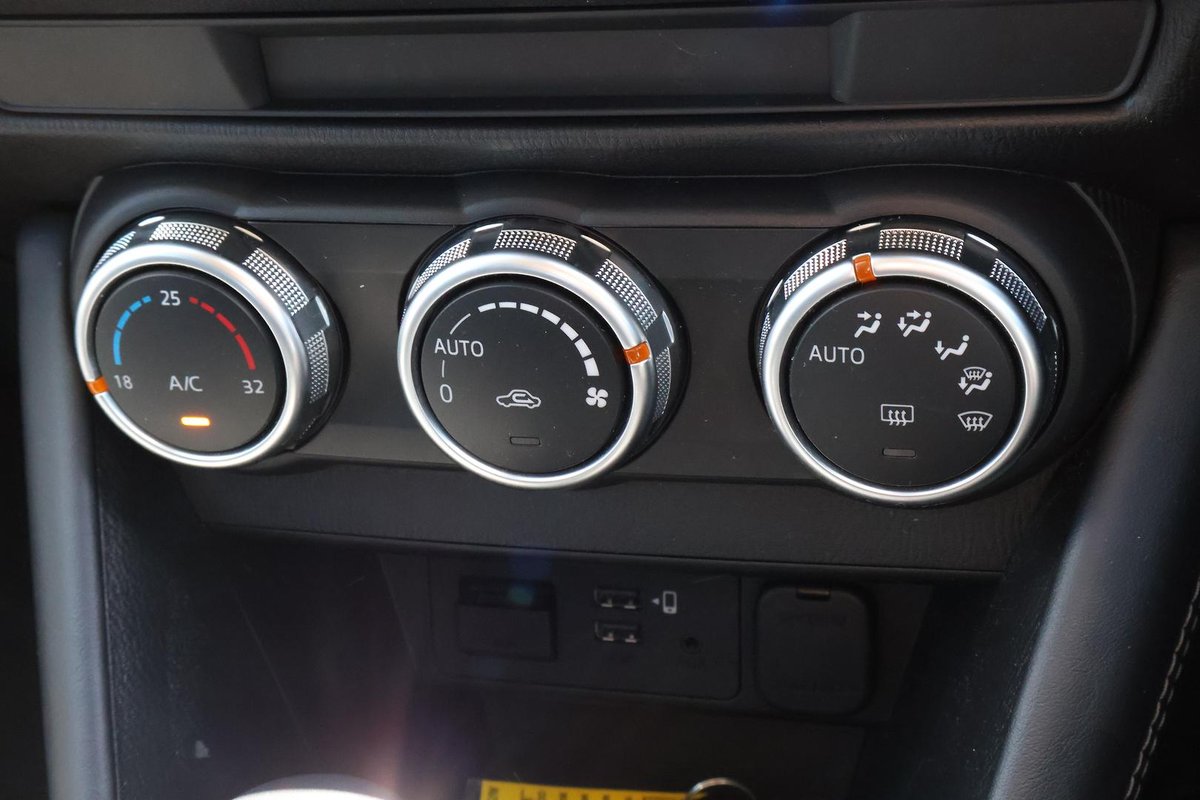 2021 Mazda CX-3 sTouring DK image 18