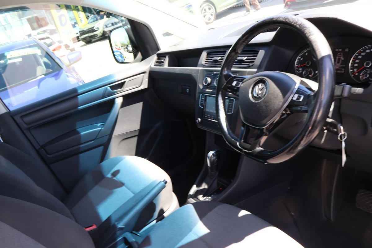 2016 Volkswagen Caddy TSI220 2KN MY17 image 7