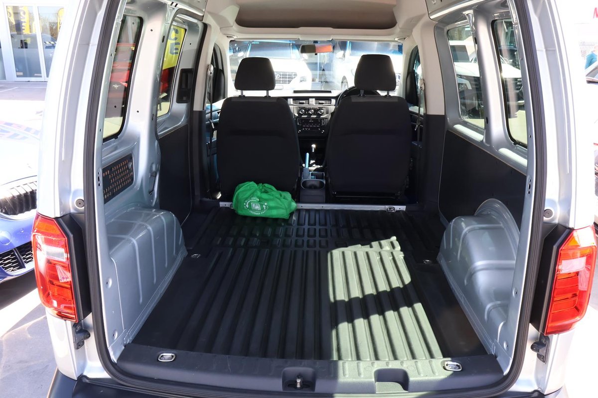 2016 Volkswagen Caddy TSI220 2KN MY17 image 22