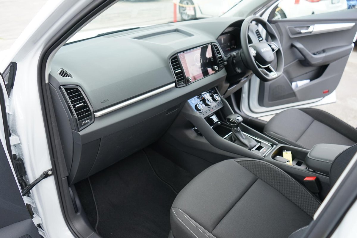 2026 SKODA Karoq 110TSI Select NU MY26 image 13