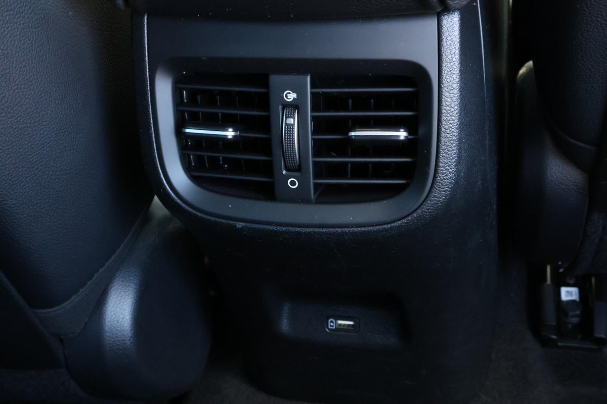 2022 Kia Cerato GT BD MY22 image 28