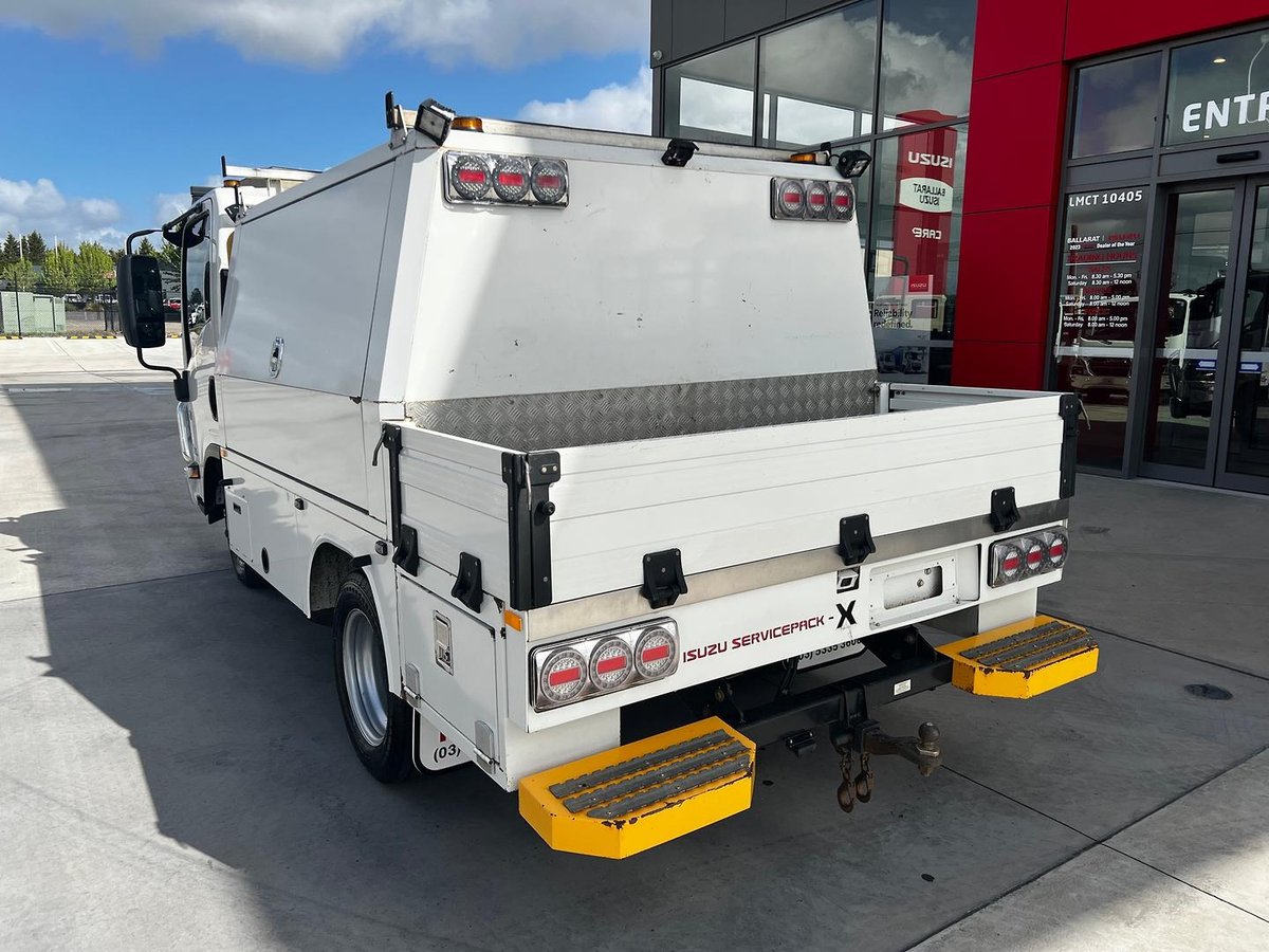 2020 Isuzu N Series NLR 45-150 Servicepack image 6