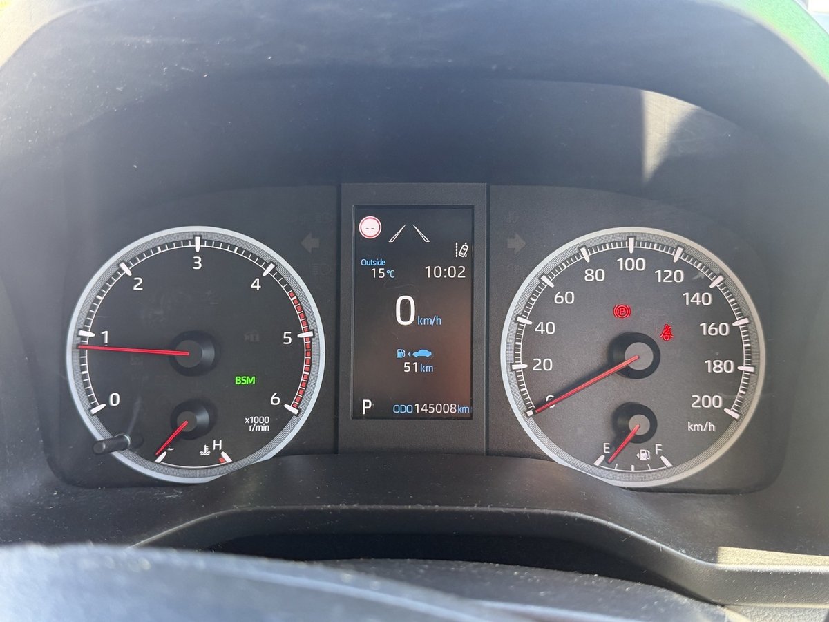 2019 Toyota HiAce image 10