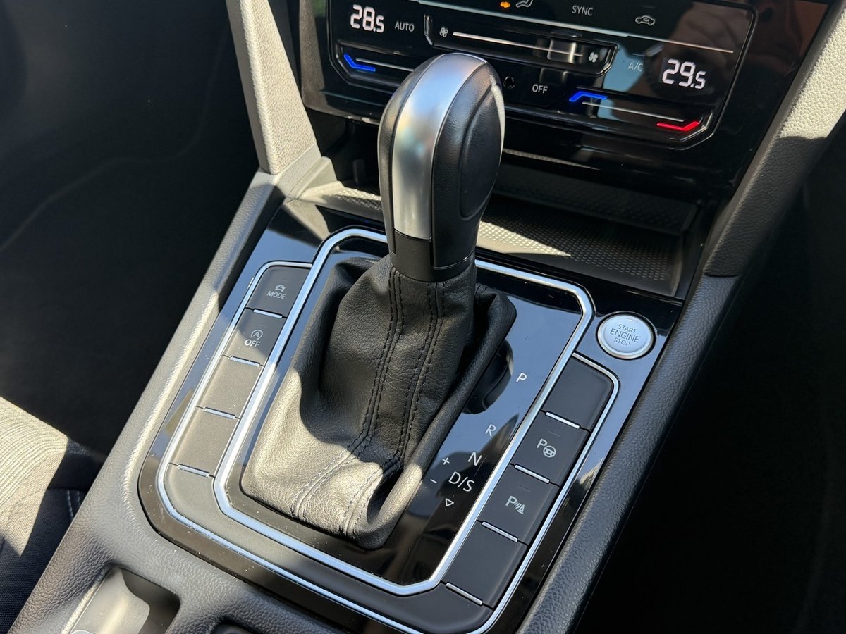 2022 Volkswagen Passat 140TSI Business B8 MY22.5 image 16