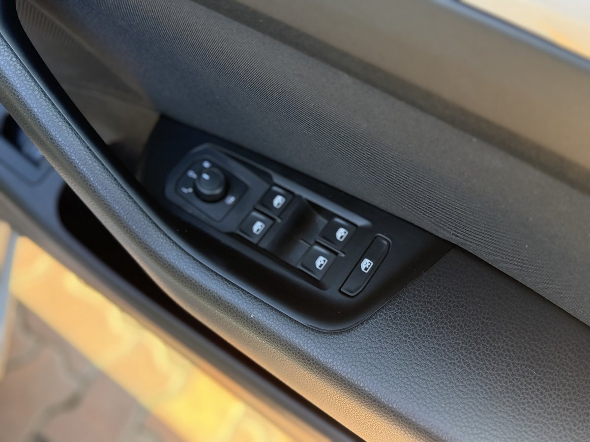 2022 Volkswagen Passat 140TSI Business B8 MY22.5 image 20