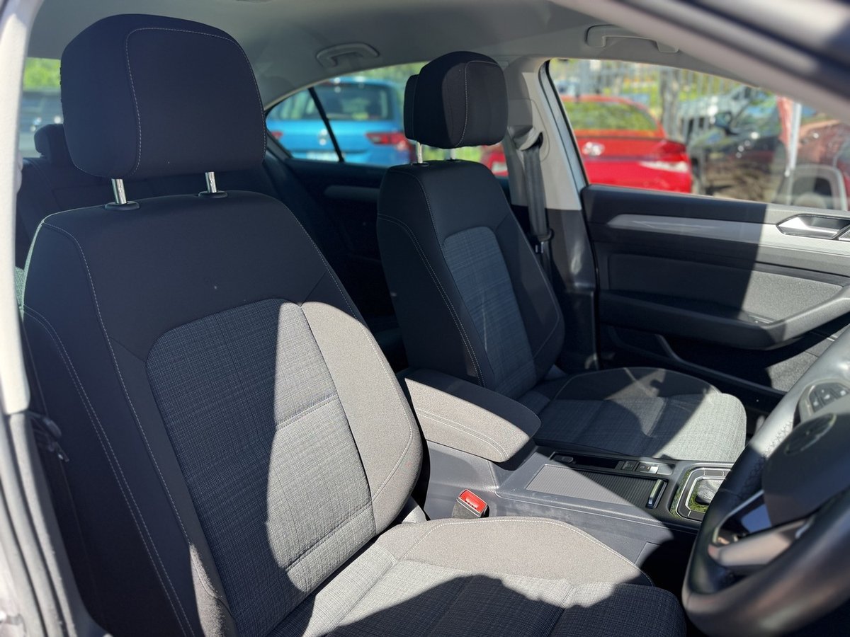2022 Volkswagen Passat 140TSI Business B8 MY22.5 image 23
