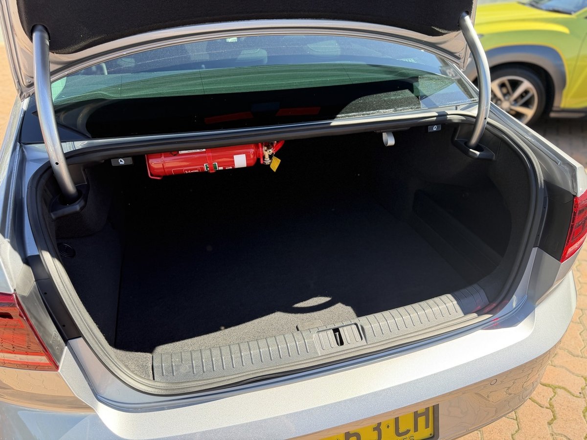2022 Volkswagen Passat 140TSI Business B8 MY22.5 image 26