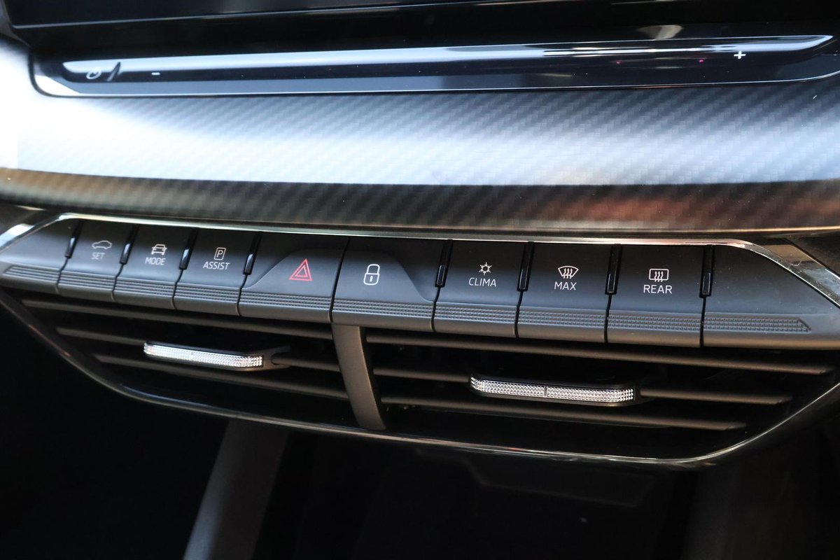 2021 SKODA Octavia RS NX MY21 image 21