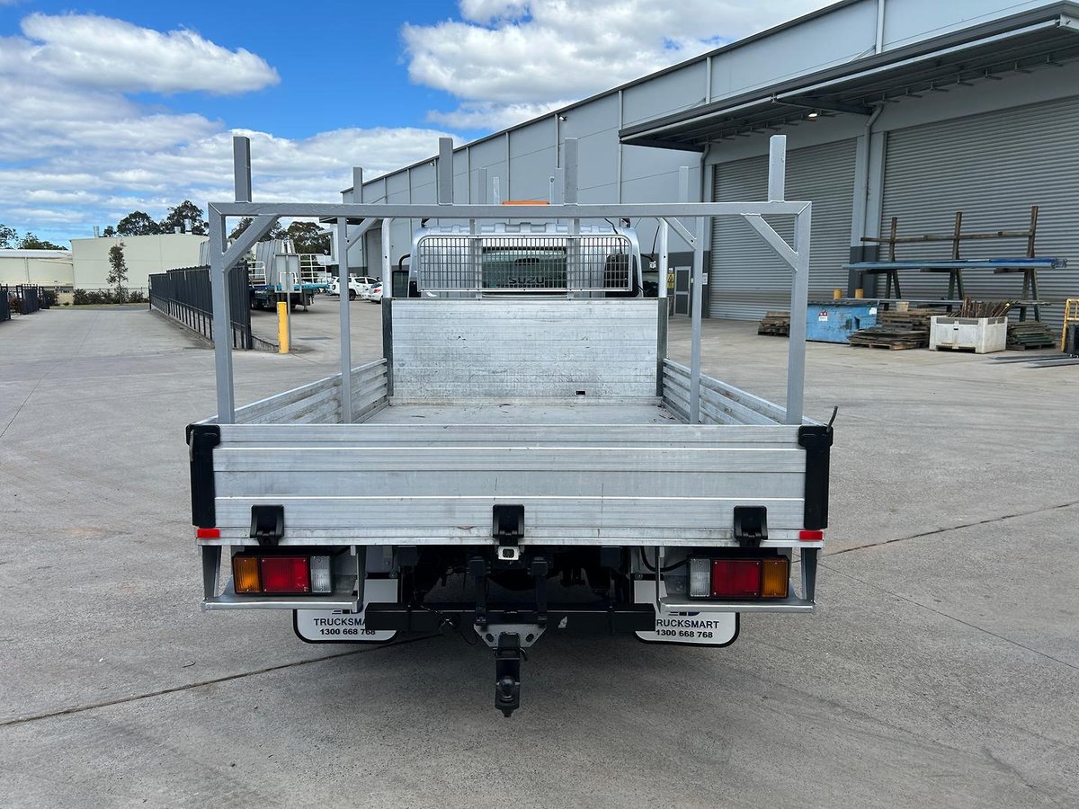 2016 Isuzu N Series NLR 45-150 Traypack image 7