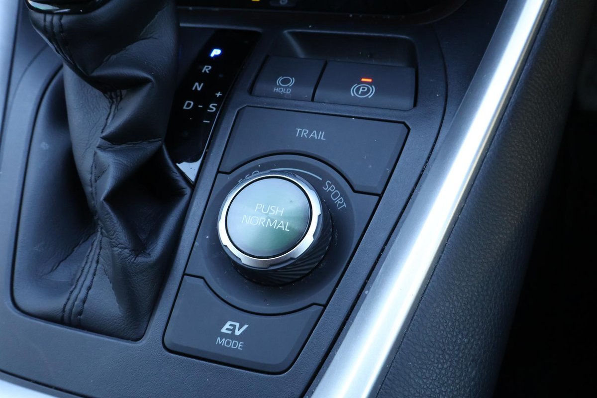 2020 Toyota RAV4 GX AXAH54R 4X4 On Demand image 22